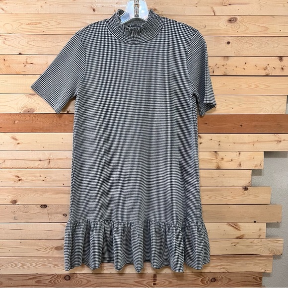 ZARA Black & white Plaid Stretchable Mocked Neckline Ruffled Hem Dress size S - Picture 1 of 11